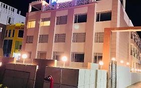Hotel Niladri Premium